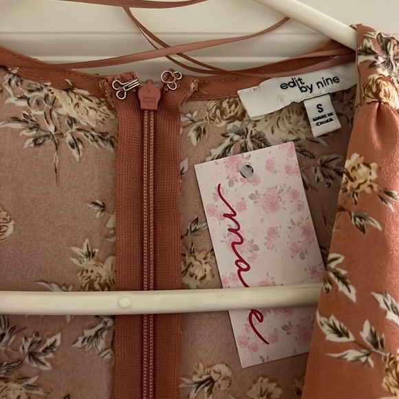 BNWT - Gorgeous Floral Maxi Dress - Picture 4 of 6